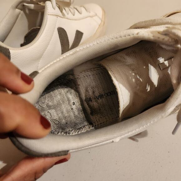 VEJA Campo Women's Sz US 10/ EU 41 White Khaki Leather Low Top Sneakers - Picture 9 of 10